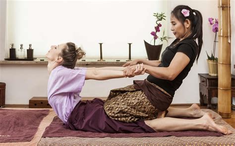 Massage sensuel complet du corps Massage érotique La Bouverie
